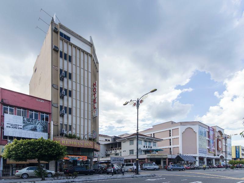 โรงแรมเซเรมบัน อินน์ ภายนอก รูปภาพ